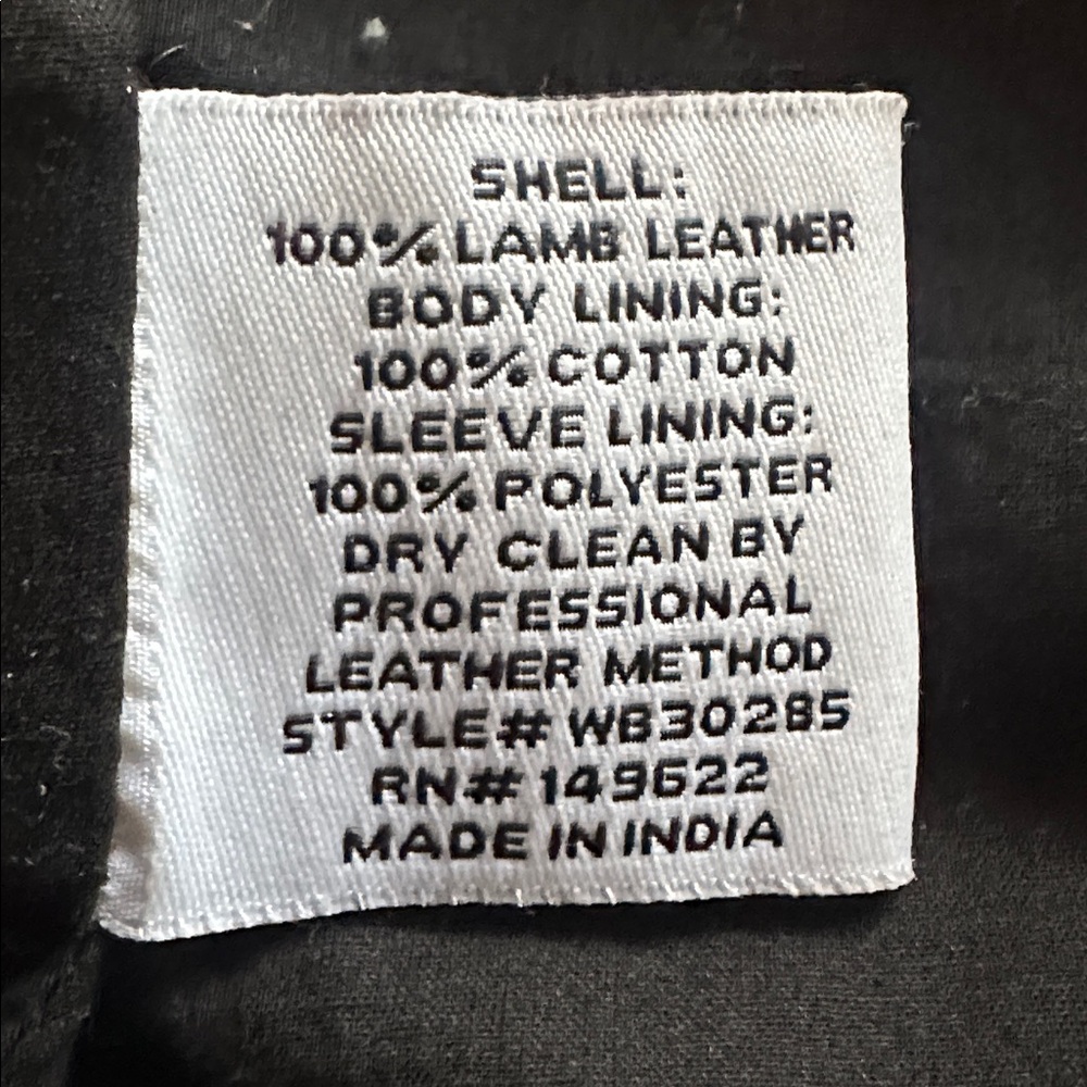 Leather jacket - Picture 3 of 3